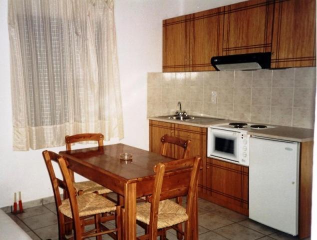 Flisvos Apartments Frangocastelo Екстер'єр фото